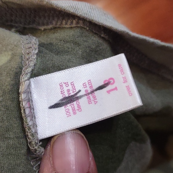 JUSTICE Camouflage Sequin Inspiration Tee - Picture 3 of 13